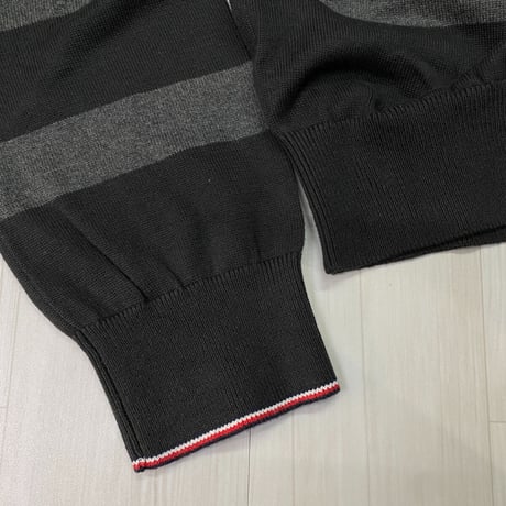 USAモデル TOMMY HILFIGER 綿100％ ストライプ クルーネック セーター 黒/グレー (R4F-34)