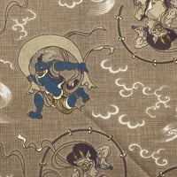日本製 和柄 バンダナ 総柄 風神雷神 RAIJIN 大判サイズ 綿100% 江戸茶 (BNDN31)