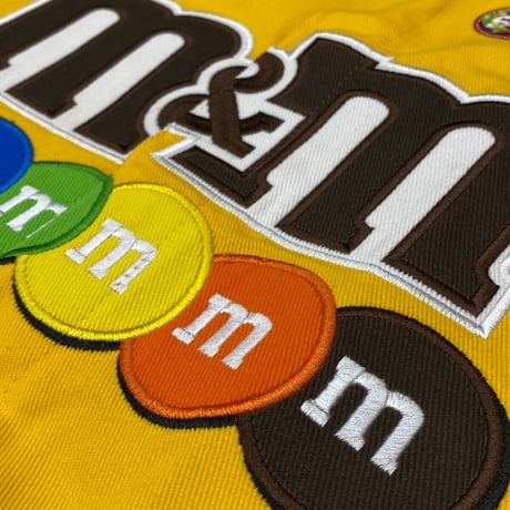 限定 NASCAR ナスカー JHデザイン M&M's レーシングジャケット 刺繍 KYLE BUSCH ゴールド (NSCR13)