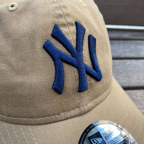 9Twenty ニューエラ MLB ニューヨーク ヤンキース NY Yankees ストラップバックキャップ KHAKI