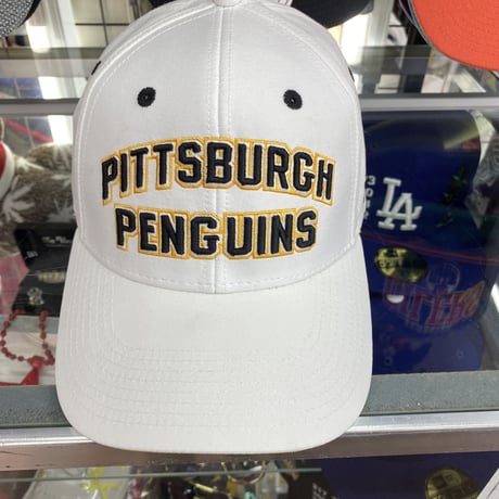 Adidas アディダス NHL ピッツバーグ ペンギンズ 白 ボールキャップ サイズ調節可 アイスホッケー