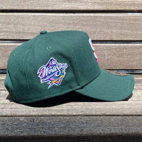 海外限定 Newera ニューエラ 9Forty A-Frame Aフレーム SD Padres パドレス 1998WS ワールドシリーズ キャップ (940-185)