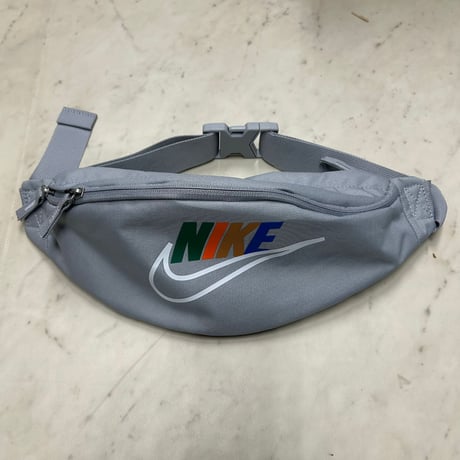 NIKE ナイキ Heritage Funny Pack Bag ヘリテージ ファニーパック バッグ ウルフグレー (NKBG20)
