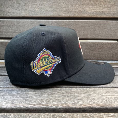 海外限定 Newera ニューエラ 9Forty Aフレーム NY Yankees ヤンキース 1996WS バラ Rose Crest キャップ(940-194)