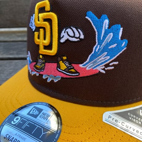 USA限定 9FIFTY A-Frame ニューエラ MLB サンディエゴ パドレス Padres スナップバックキャップ Cartoon (950-258)