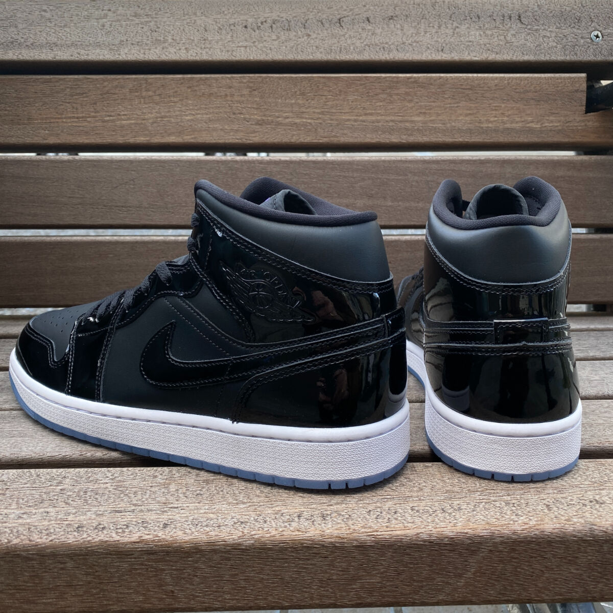 NIKE ナイキ JORDAN1 Space Jam スペシャルエディション 黒パテント 