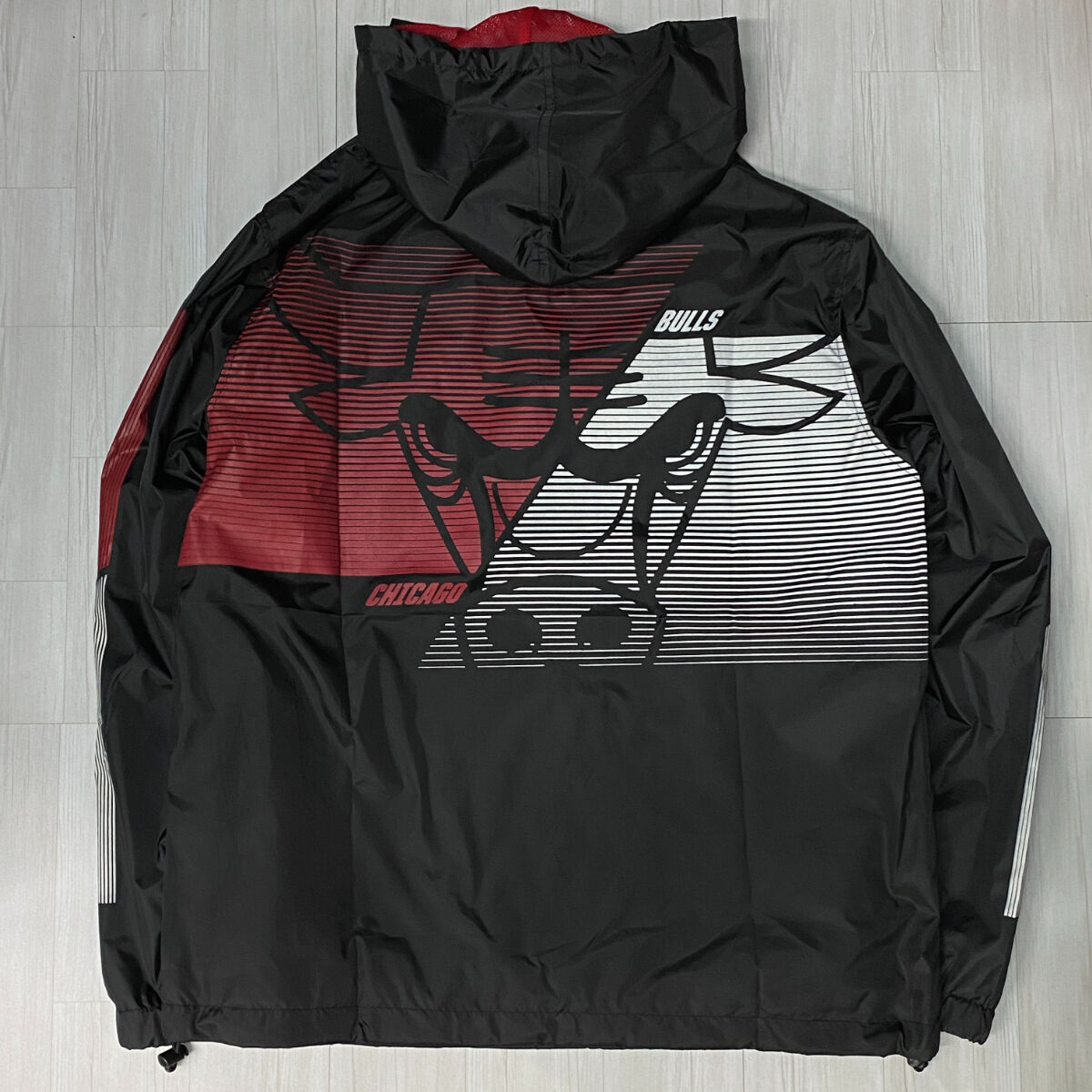 UNK シカゴ ブルズ Chicago Bulls アノラック NBA エキスパート UNK シカゴ ブルズ Chicago Bulls アノラック NBA エキスパート