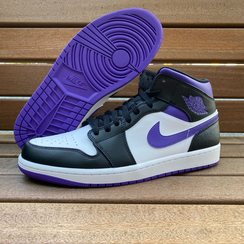 NIKE ナイキ AIR JORDAN1 MID エアジョーダン1 LILAS リラ 黒 白