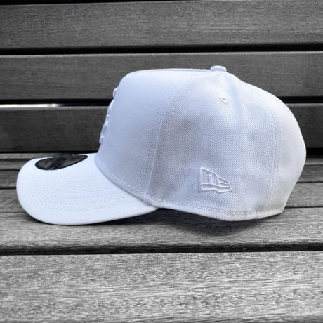 USA仕様 Newera ニューエラ MLB 9Forty Aフレーム Whitesox ホワイトソックス キャップ トリプルホワイト (940-132)