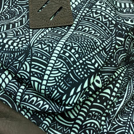 USAモデル JANSPORT ジャンスポーツ AQUADASH SCRIB 総柄 Austin オースティン 大容量 バックパッ