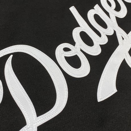 米国老舗ブランド Antigua ロサンゼルス ドジャース MLB 黒 VICTORY HOODIE