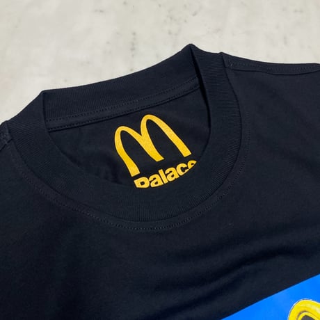限定コラボ 英国ロンドン発ブランド PALACE パレス スケートボード McDonald's サイン Sign Tシャツ