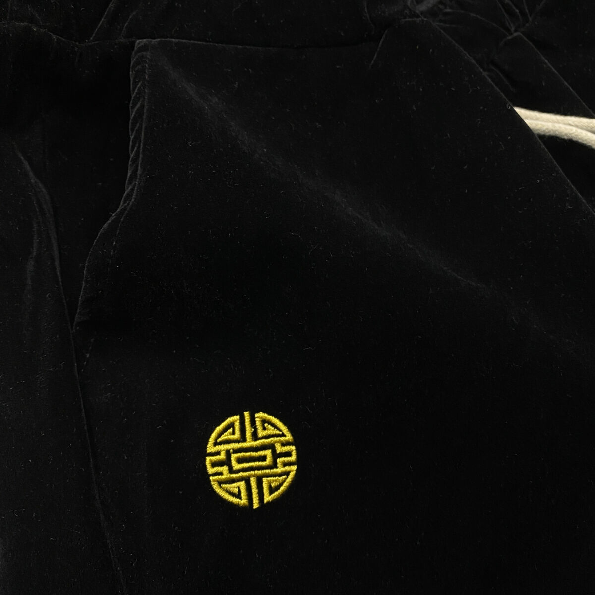 スカジャン Yokosuka刺繍入り 横須賀発祥 SUKAJAN 別珍 スカジャン Yokosuka刺繍入り 横須賀発祥 SUKAJAN 別珍