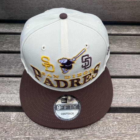 USA限定 9FIFTY ニューエラ MLB サンディエゴ パドレス Padres スナップバックキャップ ARCHIVE (950-242)