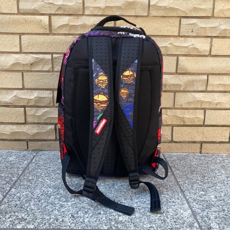 米国仕様 SPRAYGROUND ニコロデオン 90s Nick Toon テイクオーバー 落書き バックパック (BKPK8)