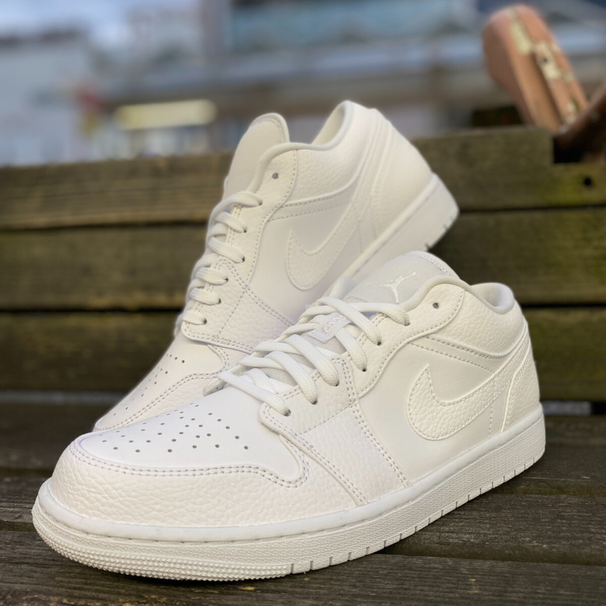 NIKE ナイキ AIR JORDAN1 LOW エアジョーダン1 ローカット 白 ...