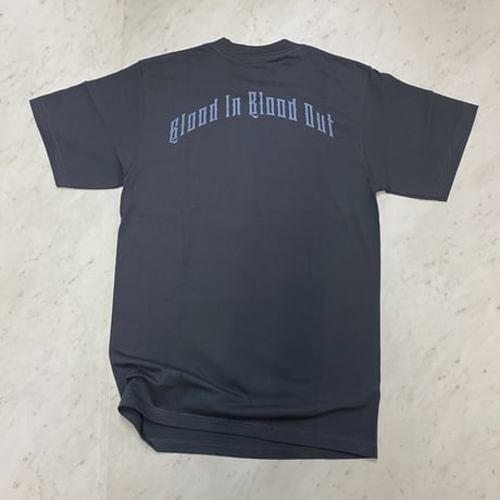 Blood In Blood Out アンダーグラウンド グラフィック ヘビーウェイト Tシャツ Familia (GTS69)