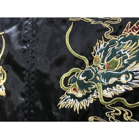 【激安SALE】 横須賀発祥 スカジャン 横須賀ジャンパー SUKAJAN サテン地 刺繍 龍 ドラゴン Dragon 内ポケットあり 黒 ブラック