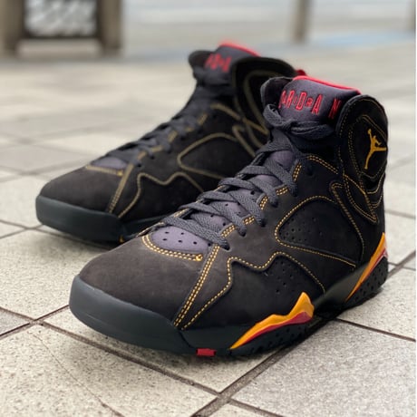 NIKE ナイキ AIR JORDAN7 RETRO エア ジョーダン7 レトロ 黒 バーシティレッド (AJ66)