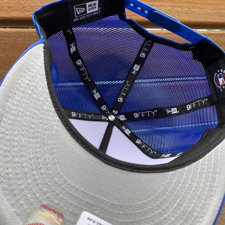 海外限定 ニューエラ LogoTrucker 9Fifty トロント ブルージェイズ BlueJays トラッカーキャップ MLB