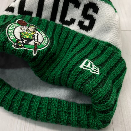 NEWERA ニューエラ NBA ボストン セルティックス Celtics ポンポン付き ニット帽 フリース
