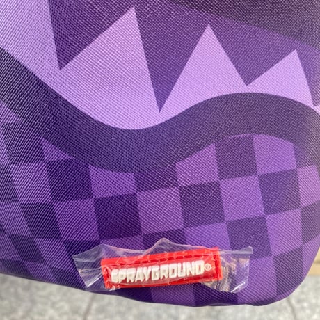 米国仕様 SPRAYGROUND スプレイグラウンド ALL SYSTEMS GO 紫 シャークマウス バックパック (BKPK23)