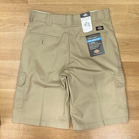 米国仕様 Dickies ディッキーズ 557 FLEX Cargo Shorts リラックスフィット カーゴショート DS (SJNS13)
