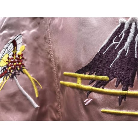 【激安SALE】 横須賀発祥 スカジャン 横須賀ジャンパー SUKAJAN サテン地 刺繍 ピンク 舞妓 富士山 内ポケットあり