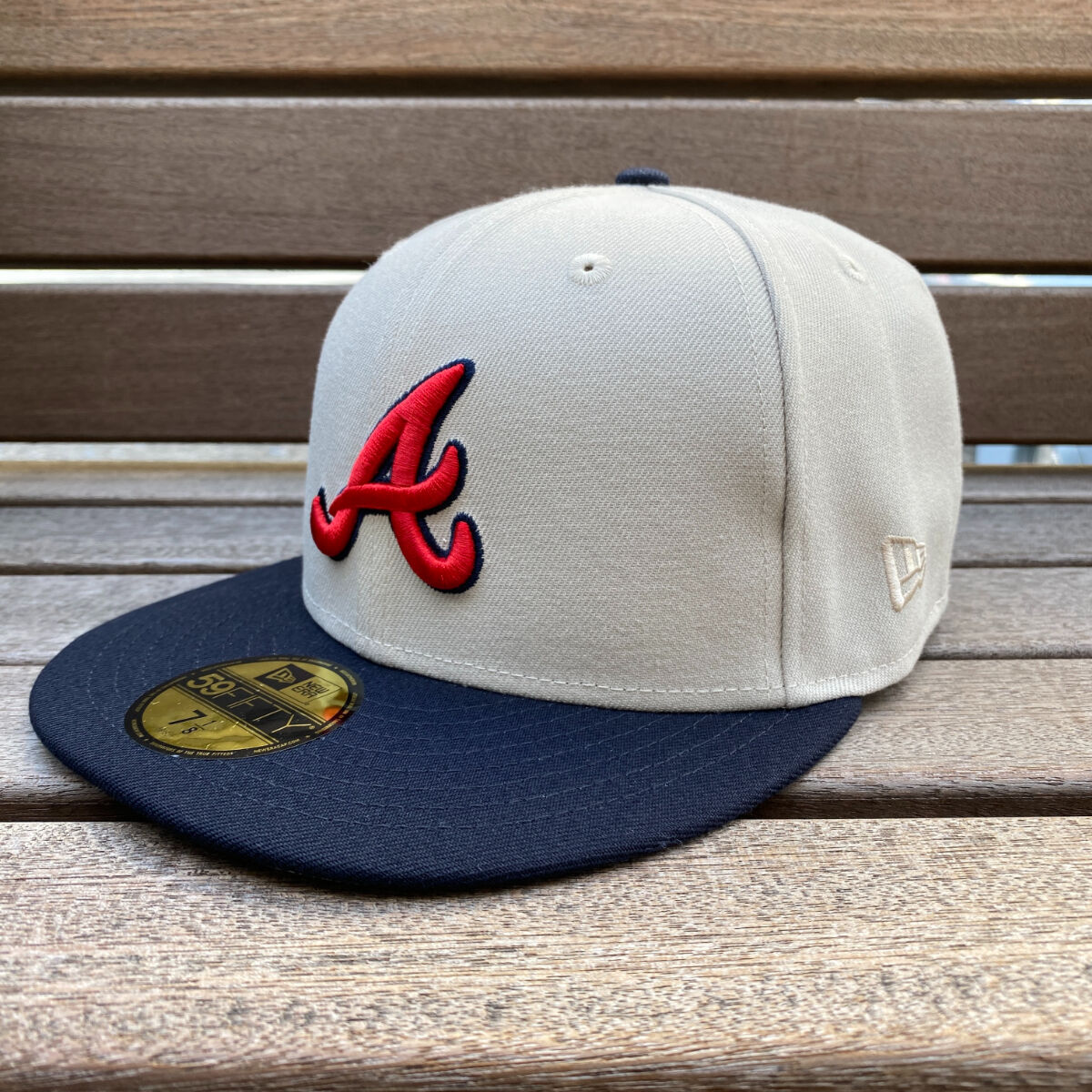 3/8 LA買い付け商品海外別注ニューエラ59FIFTYブレーブス 楽天市場】ニューエラ キャップ 59FIFTY カスタム ブルーロゴ
