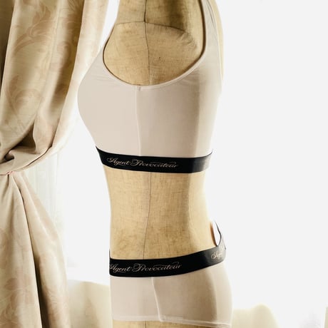 Agent Provocateur エージェントプロヴォケイター モダール アスレジャーシリーズ