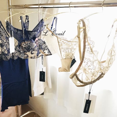 I.D. SARRIERI Moonlight Midnight Blue アイディサリエリ【スワロフスキー付 ノンパデッドバンドゥブラ＋タンガのセット】