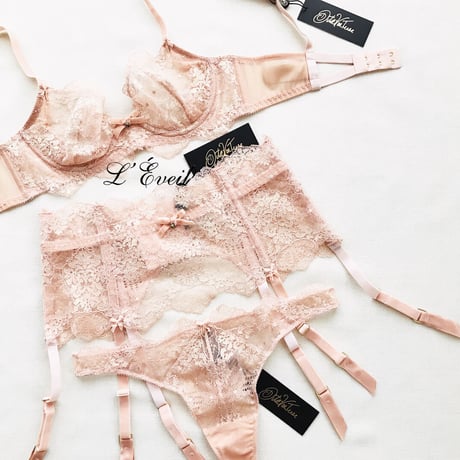 Dita von Teese Lurex Lace Vintage Peach ディタ・フォン・ティース【ノンパデッドハーフカップブラ＋タンガのセット】