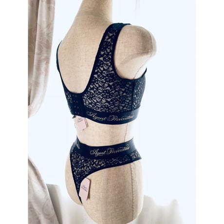 Agent Provocateur エージェントプロヴォケイター レース アスレジャーシリーズ