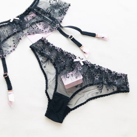Agent Provocateur Kaylie エージェントプロヴォケイター 【ガーターベルト】