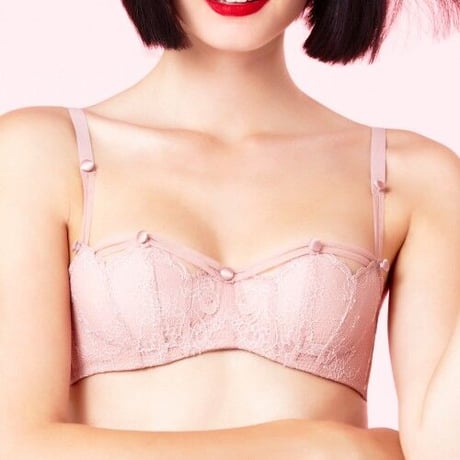 格安　シャンタルトーマス　キャミ＆ブラ　セット 格安 シャンタルトーマス キャミ＆ブラ セット - メルカリ