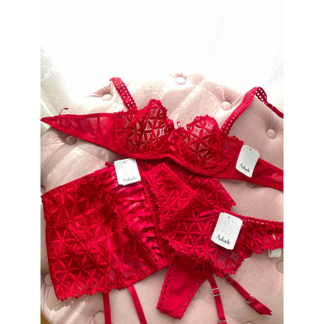 Aubade Bahia Couture オーバドゥ バイア クチュール 【お揃いのブラ＋タンガ＋ガーターベルトの3点セット】
