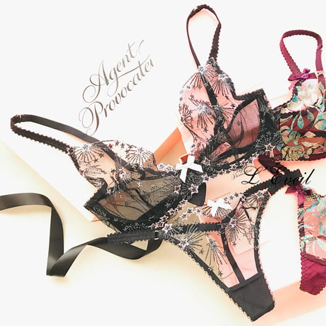 ◆再入荷◆ Agent Provocateur Kaylie エージェントプロヴォケイター 【ノンパデッドプランジブラ＋Gストリングのセット】