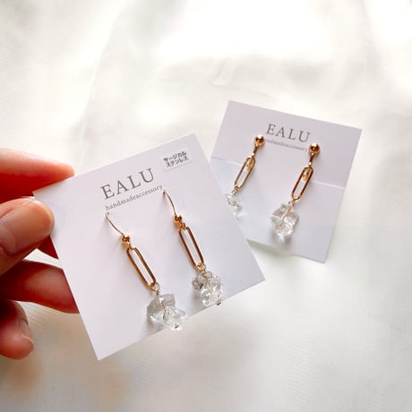 レジンさざれ石accessory