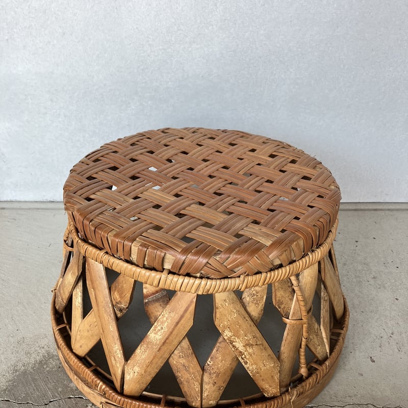 ラオス 竹のスツール | A | ONLINE STORE