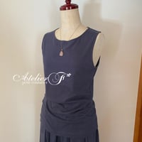 ラウンドネックノースリーブカットソーの型紙（ダウンロード）