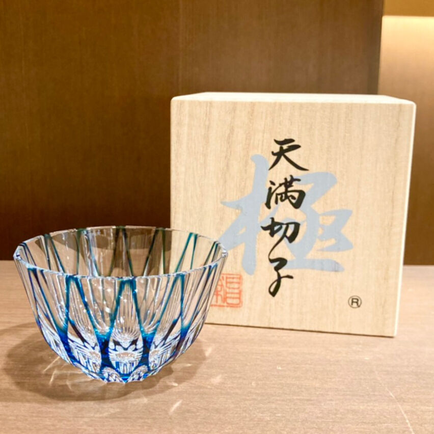 松ヶ岡 クリスタルガラス 大皿 賜物 - 食器