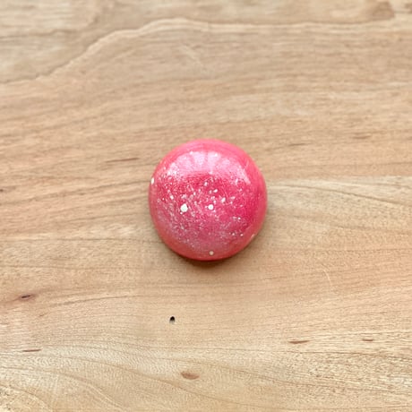【１点もの】マカロンブローチVARIE「撫子桜」