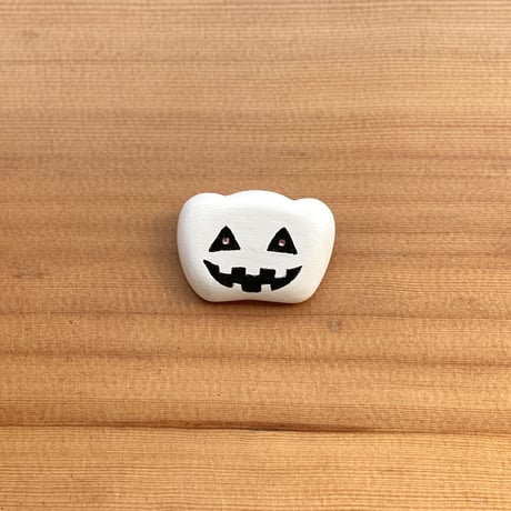 かぼちゃブローチ（白）【ハロウィン限定】