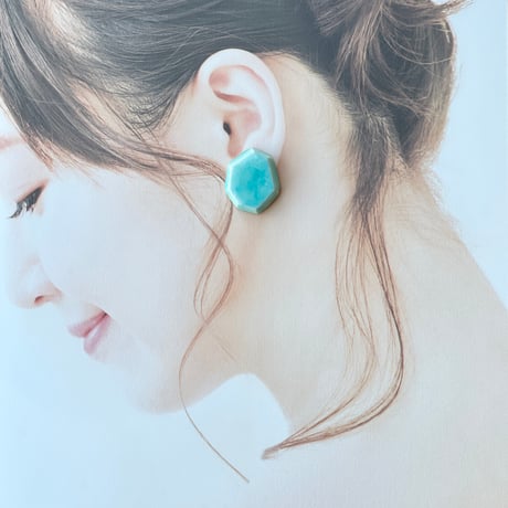 【１点もの】リトスピアス　「空色」