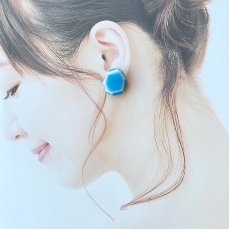 【１点もの】リトスピアス「縹色-hanadairo-」