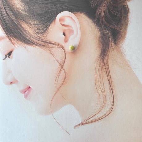 【1点もの】こつぶピアス S/N:01
