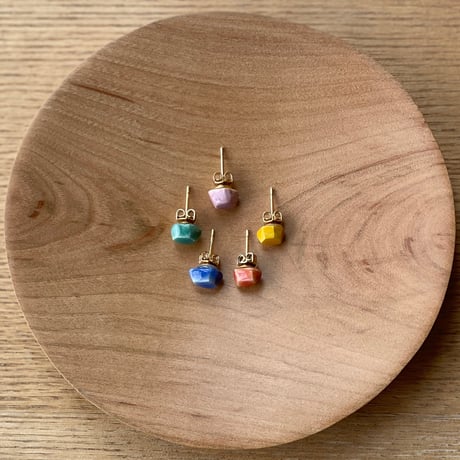 【1点もの】こつぶピアス S/N:04