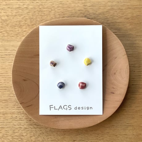 【１点もの】こつぶピアス S/N:03