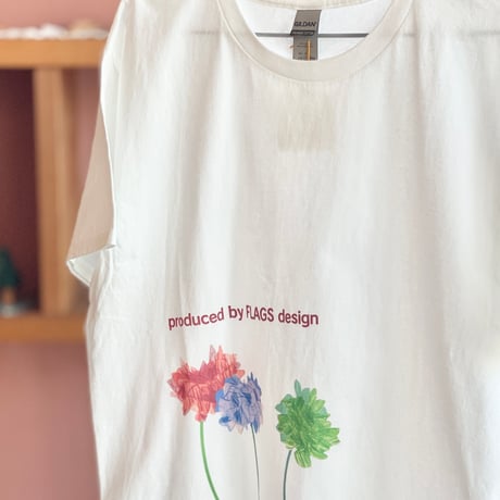 FLAGS Tシャツ「Emi flowers」