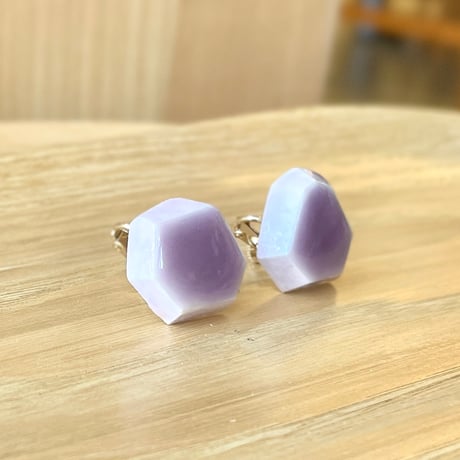 【１点もの】リトスイヤリング「浅紫」